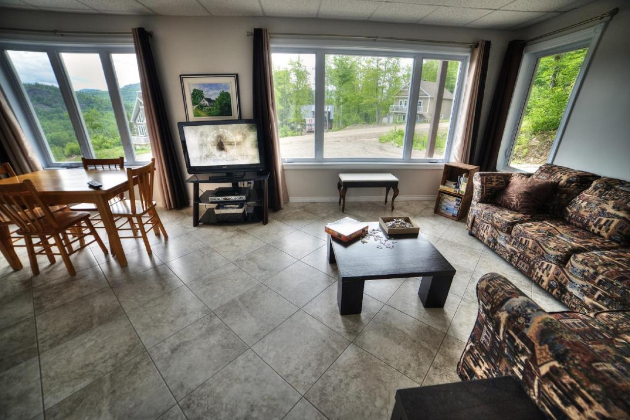 Chalet Potvin Bouchard LʼAnse-Saint-Jean Exteriör bild